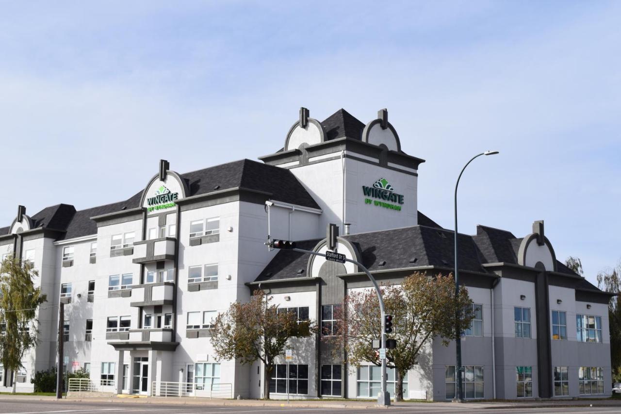 Wingate By Wyndham Lethbridge Hotel Екстериор снимка